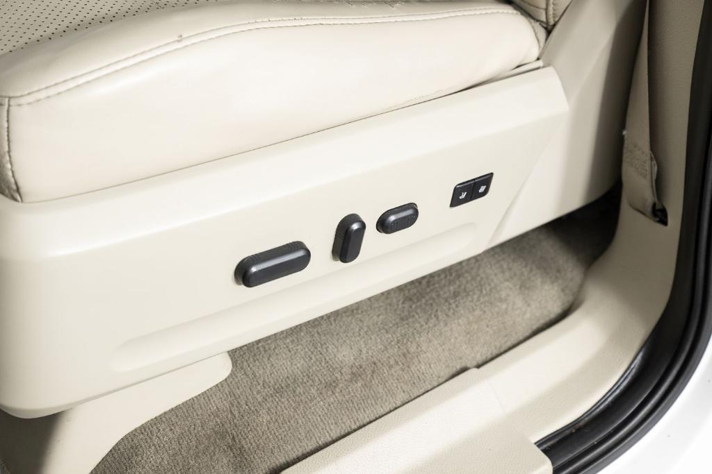 used 2011 Ford Expedition car, priced at $7,495
