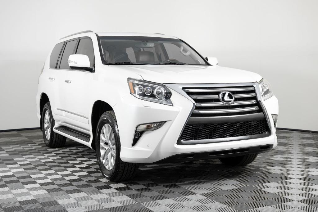 used 2015 Lexus GX 460 car, priced at $20,495
