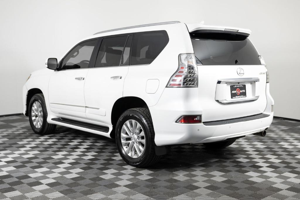 used 2015 Lexus GX 460 car, priced at $20,495