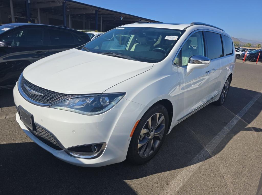 used 2018 Chrysler Pacifica car