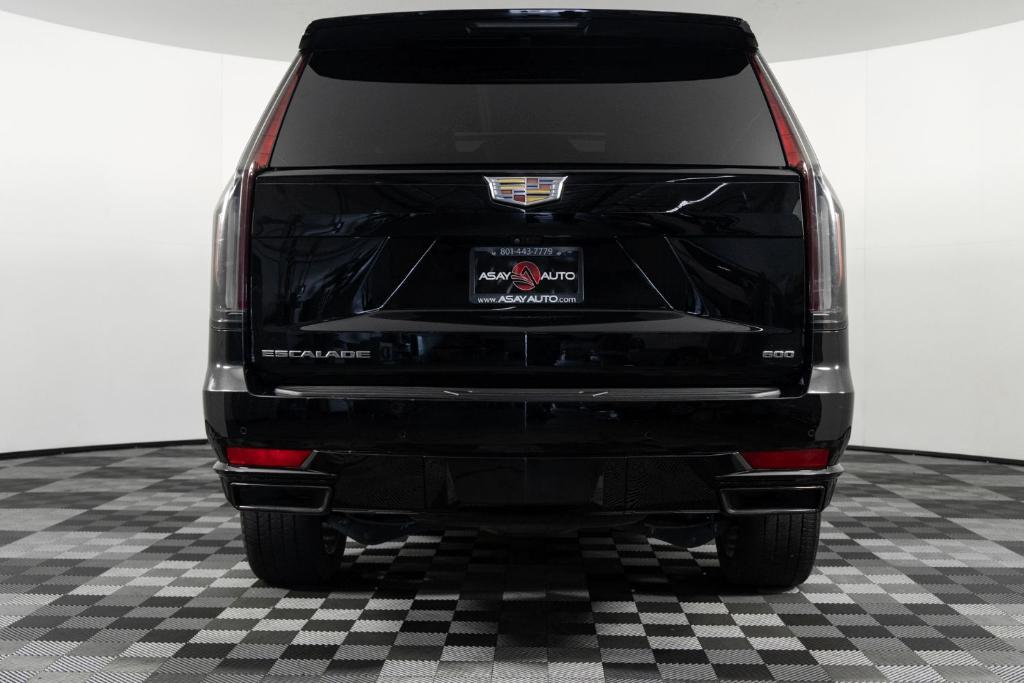 used 2023 Cadillac Escalade ESV car, priced at $67,495