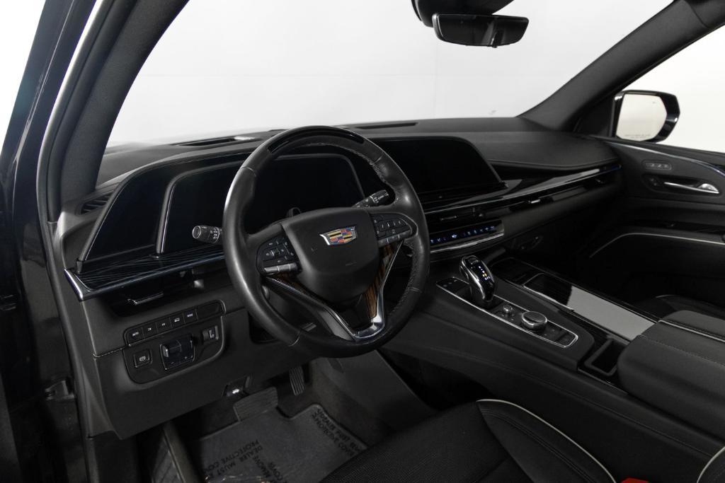 used 2023 Cadillac Escalade ESV car, priced at $67,495