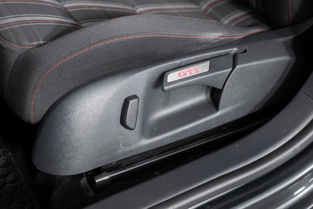 used 2013 Volkswagen GTI car, priced at $8,995