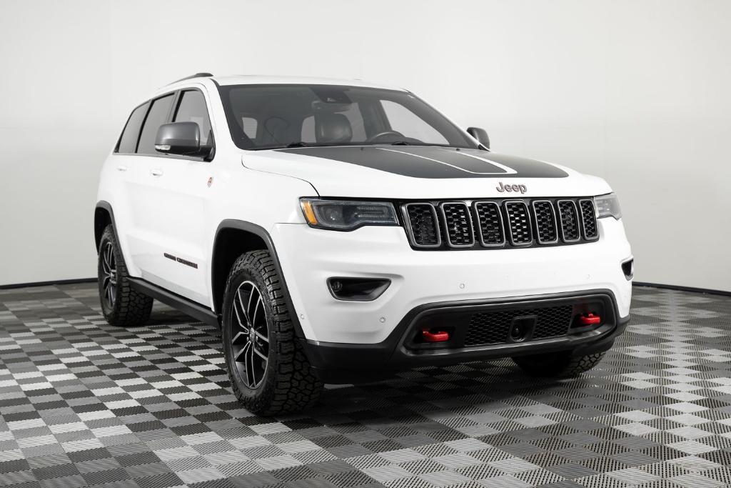 used 2017 Jeep Grand Cherokee car, priced at $14,995