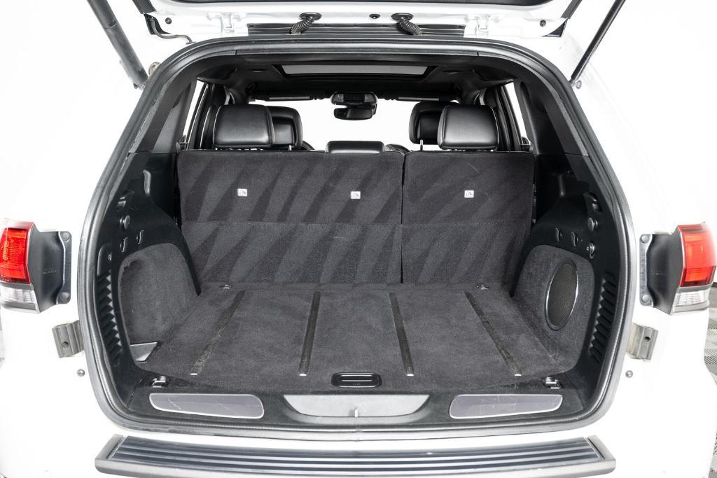 used 2017 Jeep Grand Cherokee car, priced at $14,995