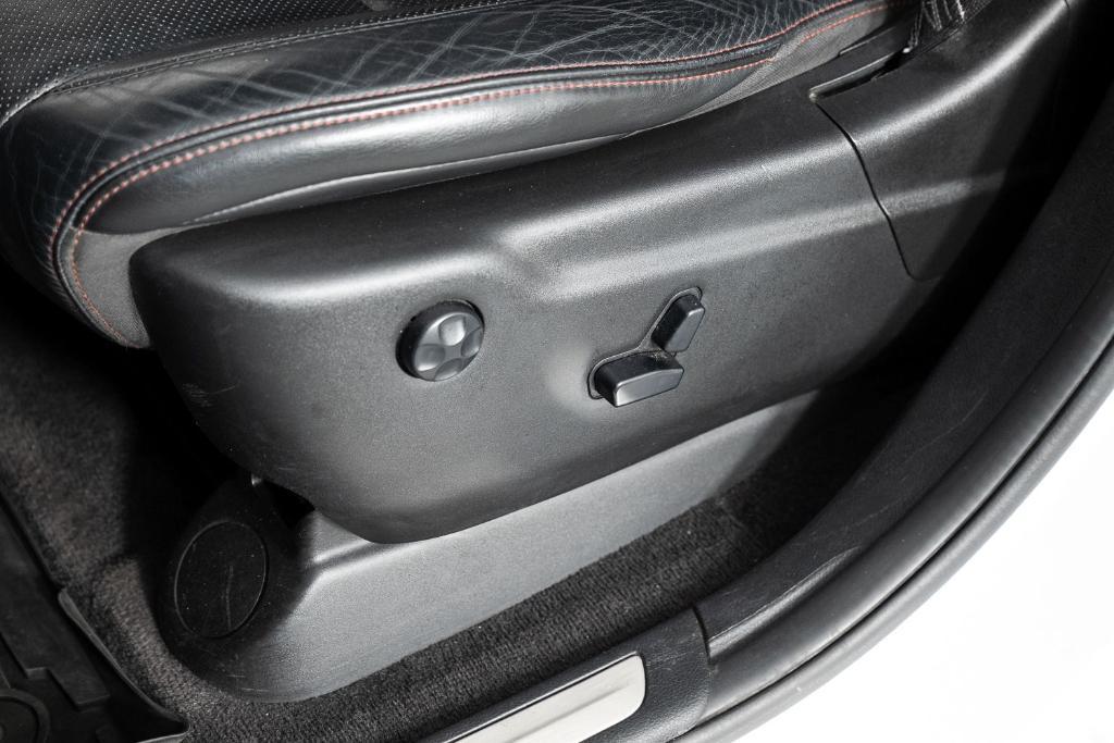 used 2017 Jeep Grand Cherokee car, priced at $14,995