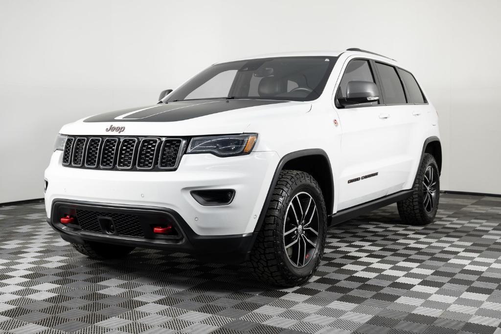used 2017 Jeep Grand Cherokee car, priced at $14,995
