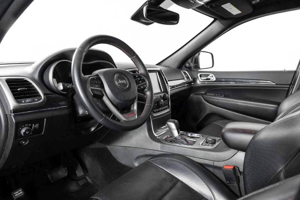 used 2017 Jeep Grand Cherokee car, priced at $14,995