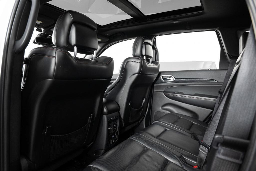 used 2017 Jeep Grand Cherokee car, priced at $14,995