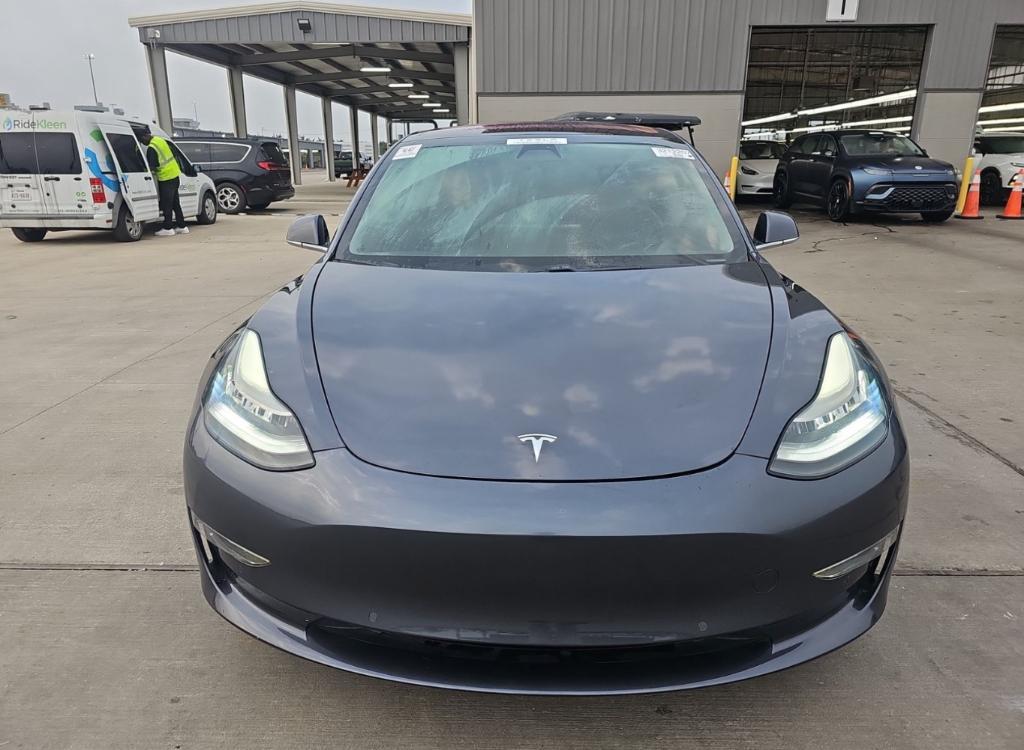 used 2018 Tesla Model 3 car