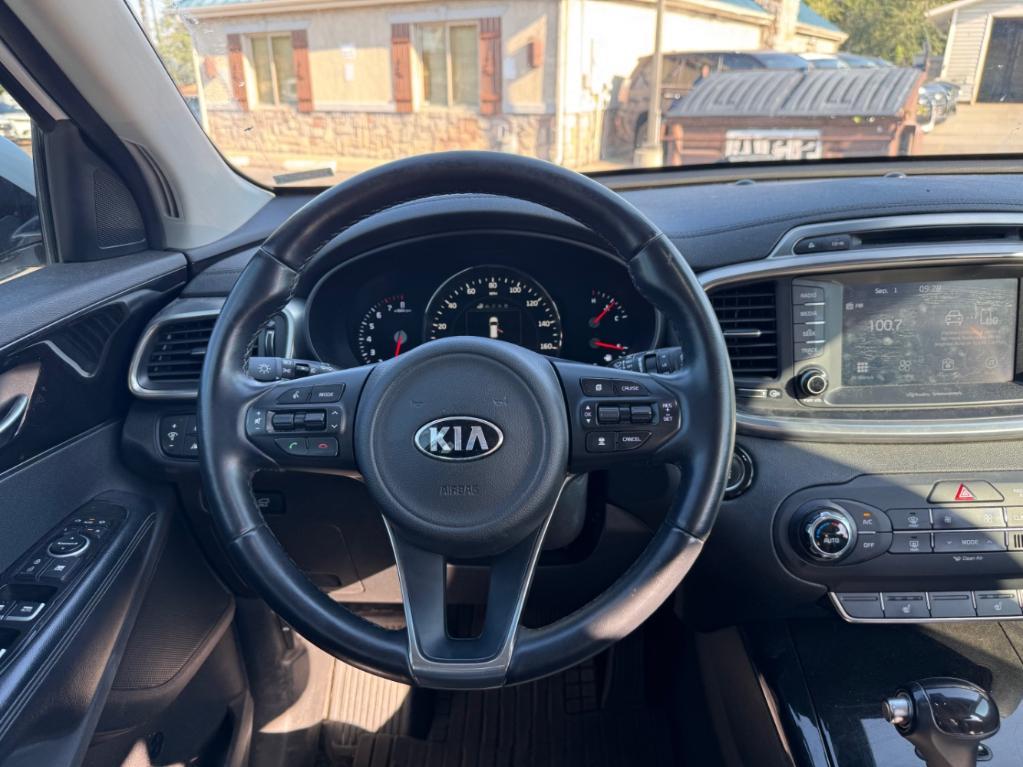 used 2018 Kia Sorento car