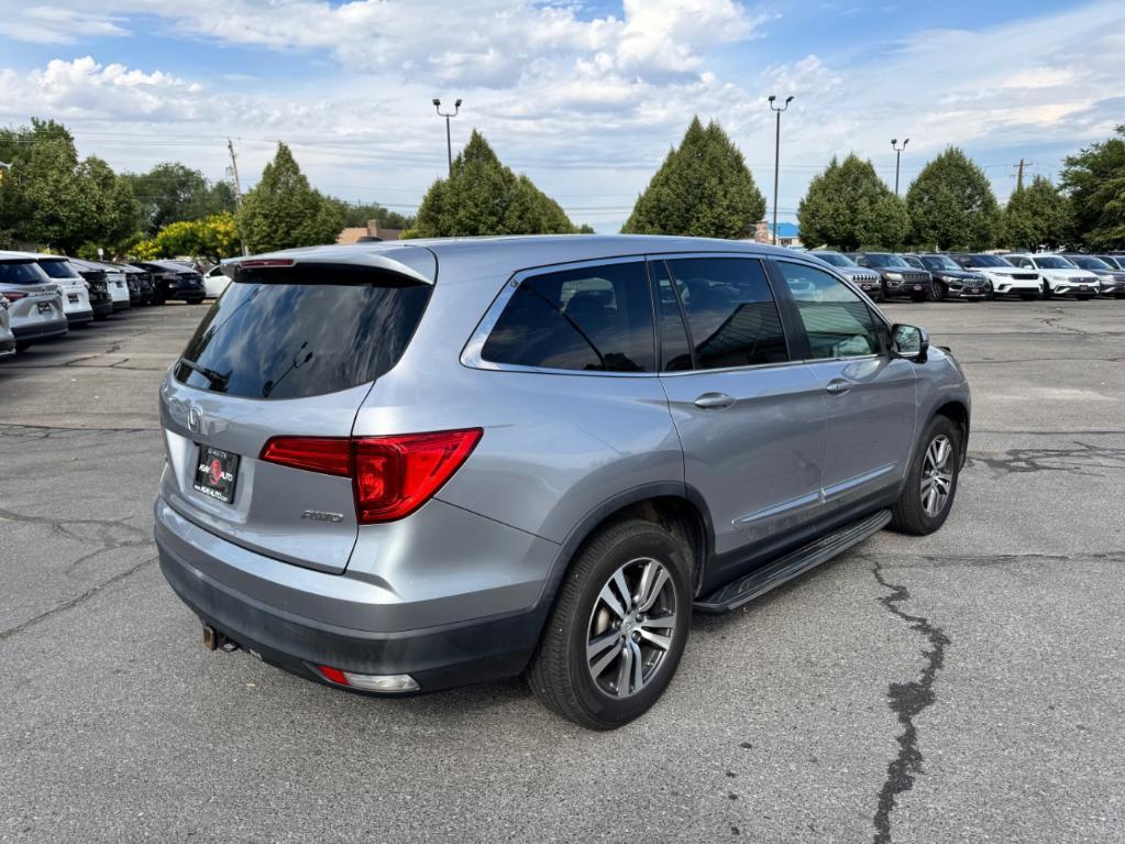 used 2017 Honda Pilot car
