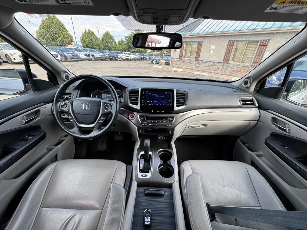 used 2017 Honda Pilot car