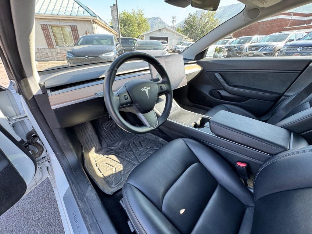 used 2018 Tesla Model 3 car
