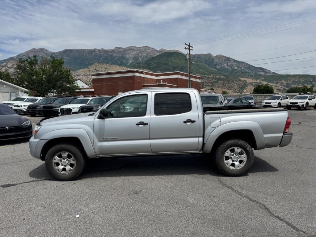used 2006 Toyota Tacoma car, priced at $14,995