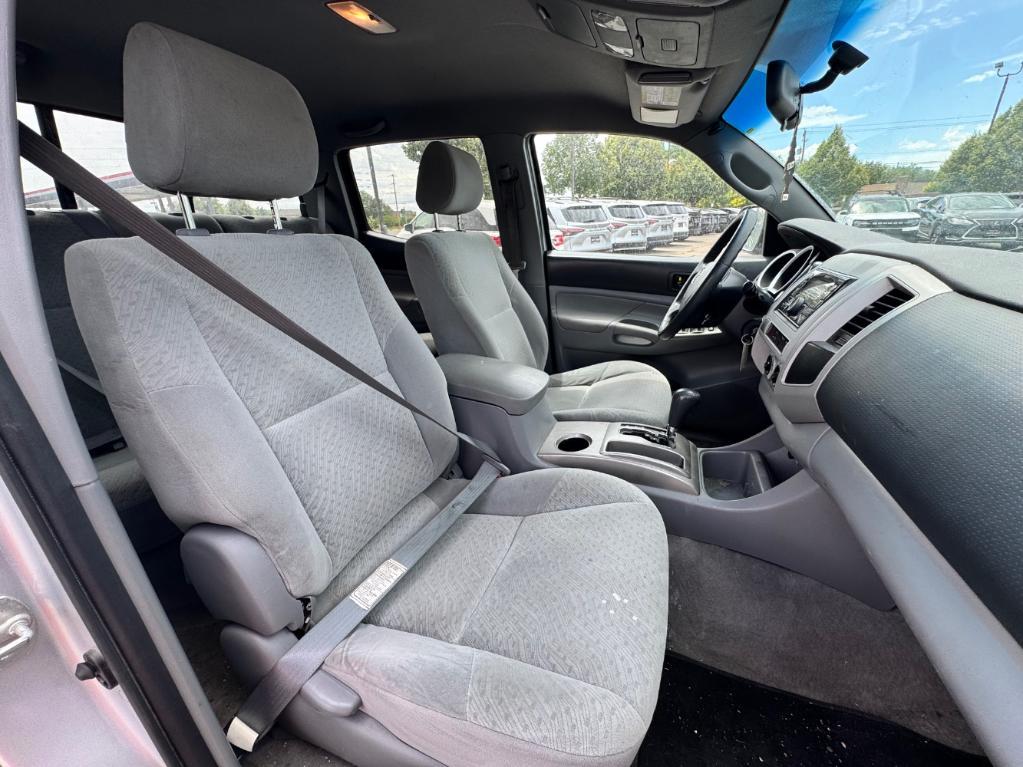 used 2006 Toyota Tacoma car, priced at $14,995
