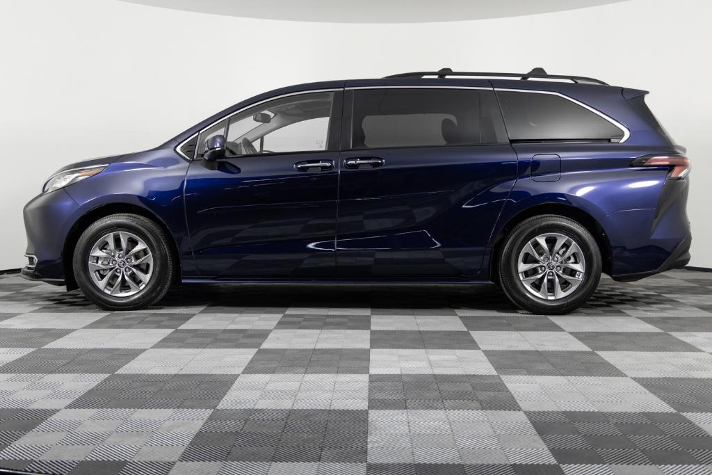 used 2023 Toyota Sienna car, priced at $44,495