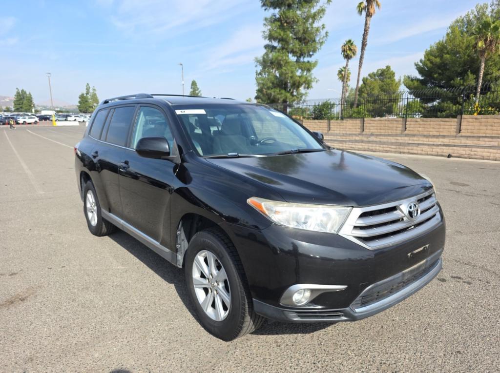 used 2013 Toyota Highlander car, priced at $16,995