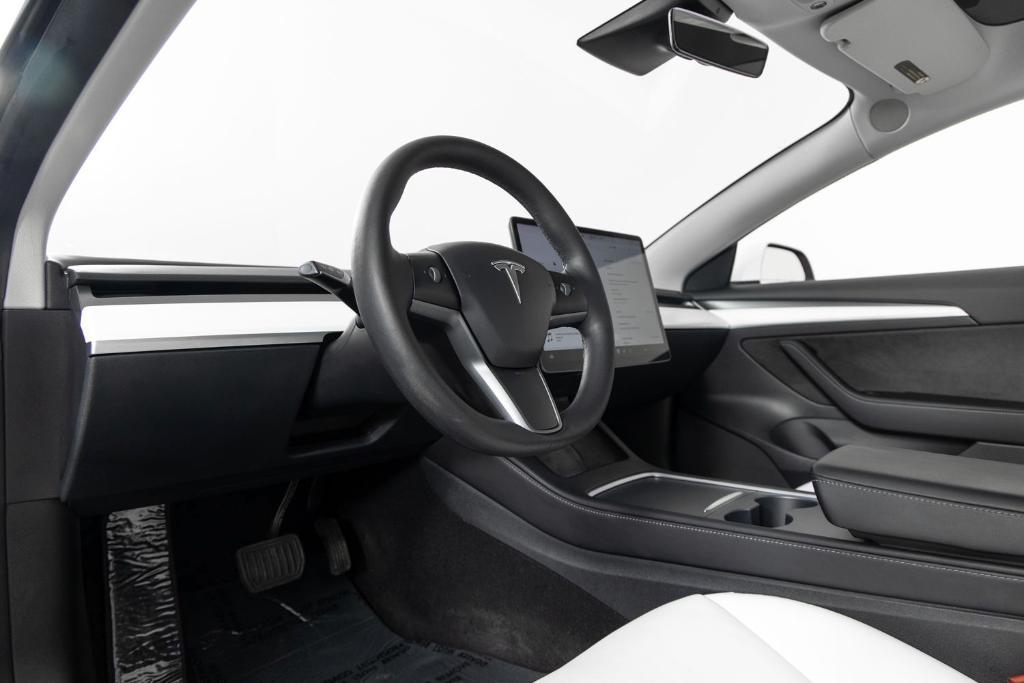 used 2022 Tesla Model 3 car, priced at $20,995