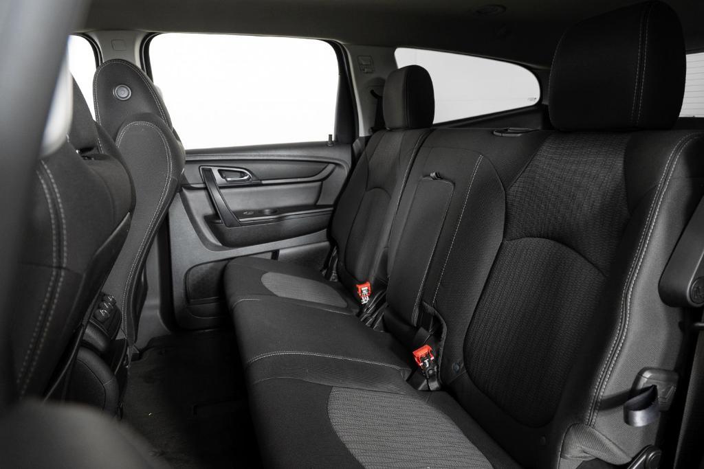 used 2016 Chevrolet Traverse car, priced at $8,995