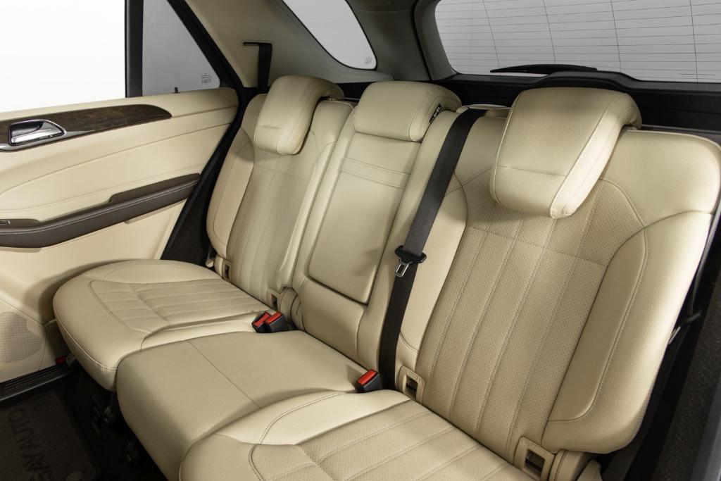 used 2017 Mercedes-Benz GLE 350 car, priced at $17,495