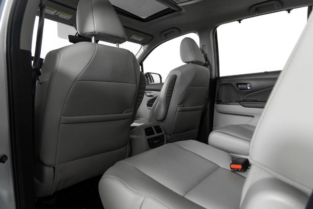 used 2022 Honda Pilot car, priced at $36,495