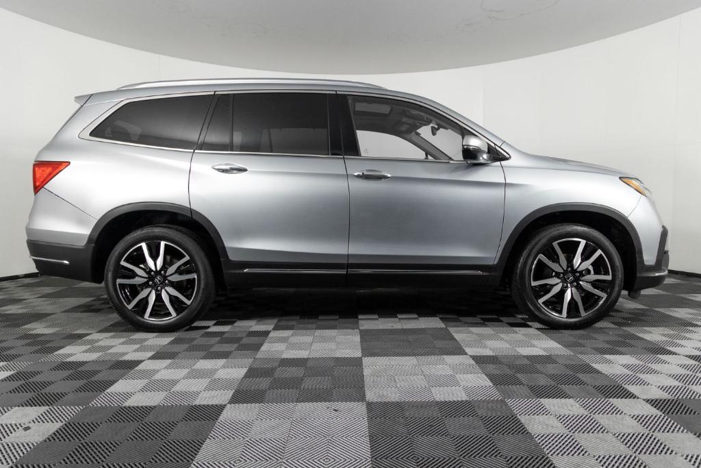 used 2022 Honda Pilot car, priced at $36,495