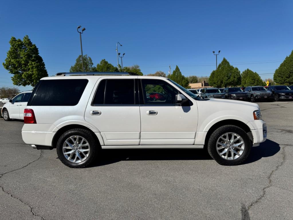used 2017 Ford Expedition car