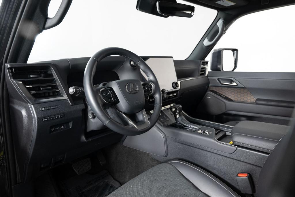 used 2024 Lexus GX 550 car, priced at $89,995