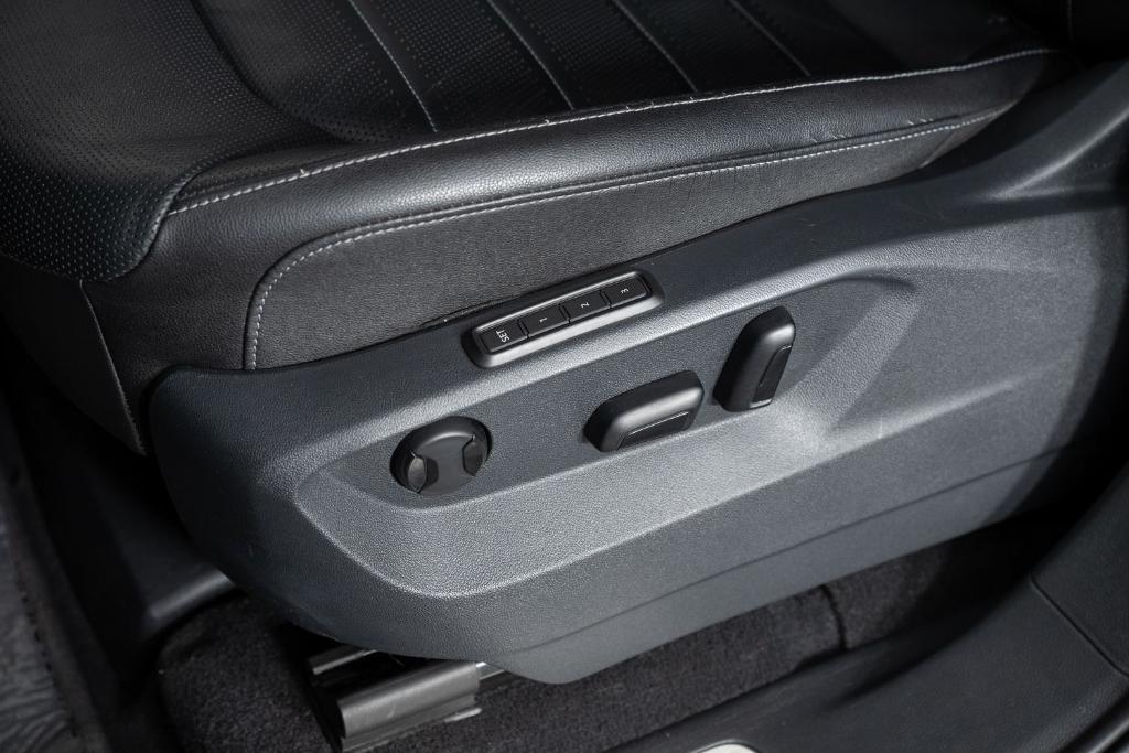 used 2018 Volkswagen Atlas car, priced at $16,495