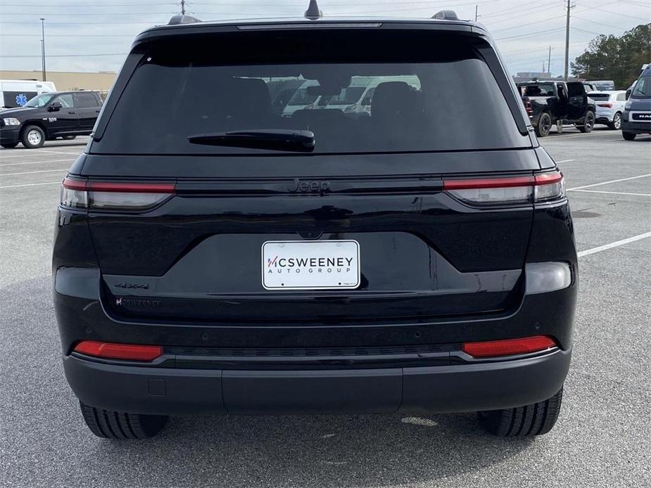 new 2025 Jeep Grand Cherokee car, priced at $38,425