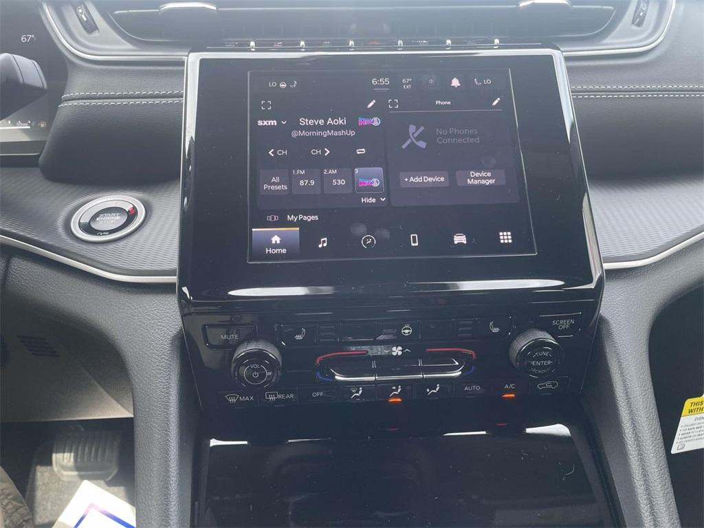 new 2025 Jeep Grand Cherokee car, priced at $36,925