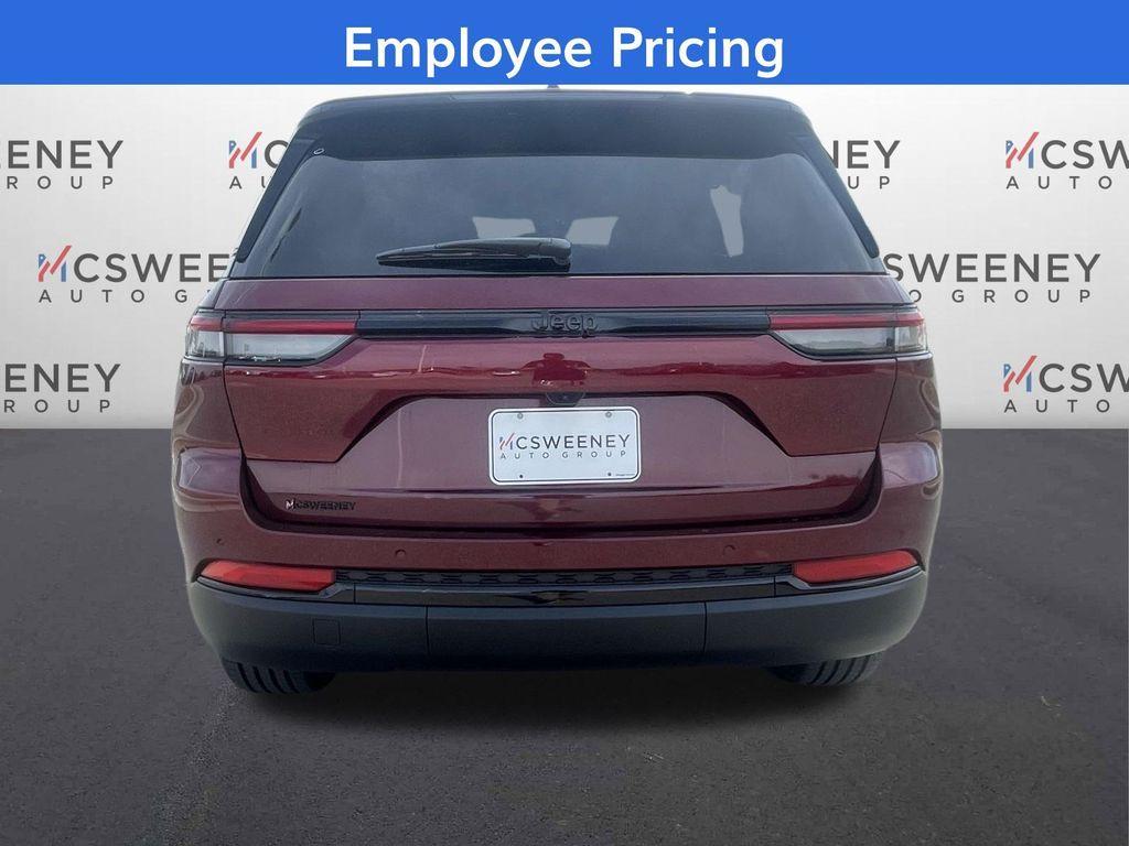 new 2025 Jeep Grand Cherokee car, priced at $35,425