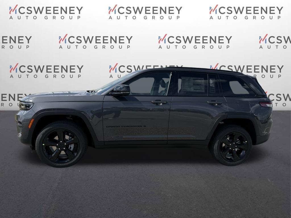 new 2025 Jeep Grand Cherokee car, priced at $34,125