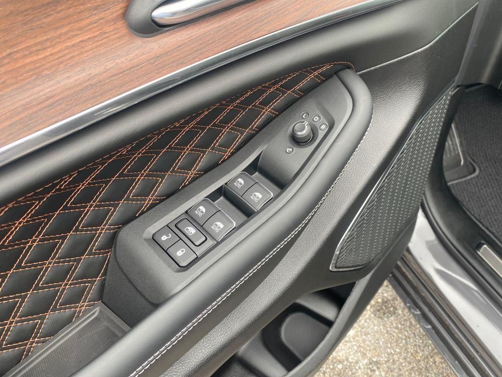 new 2025 Jeep Grand Cherokee L car, priced at $56,080