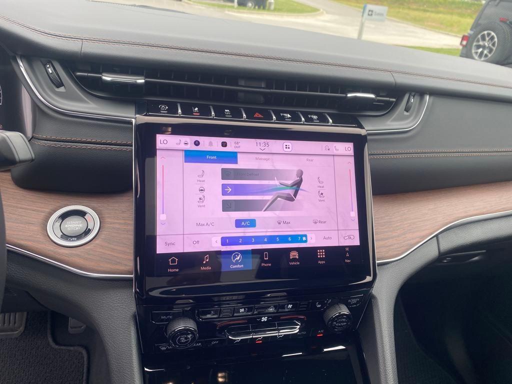 new 2025 Jeep Grand Cherokee L car, priced at $56,080