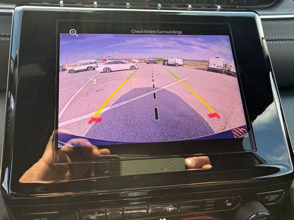 new 2025 Jeep Grand Cherokee car, priced at $34,625