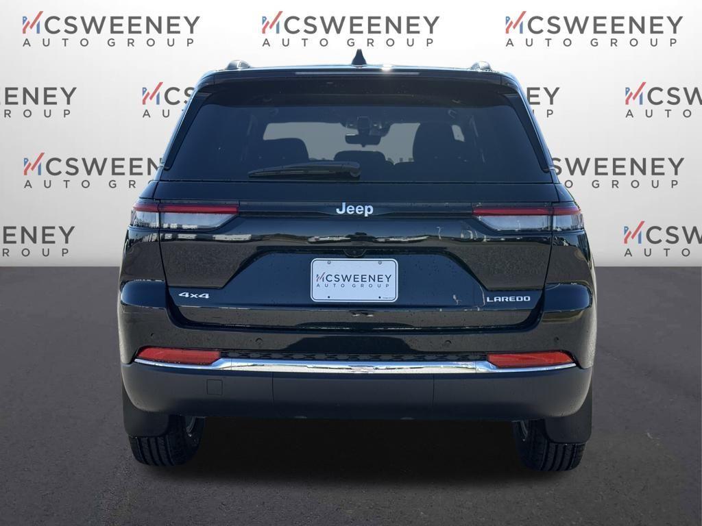 new 2025 Jeep Grand Cherokee car, priced at $30,800