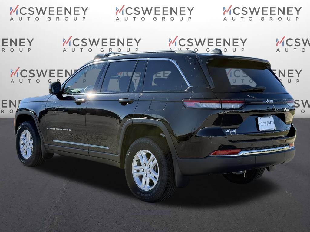 new 2025 Jeep Grand Cherokee car, priced at $30,800