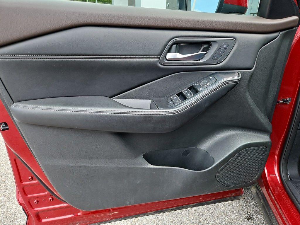 used 2023 Nissan Rogue car, priced at $25,250