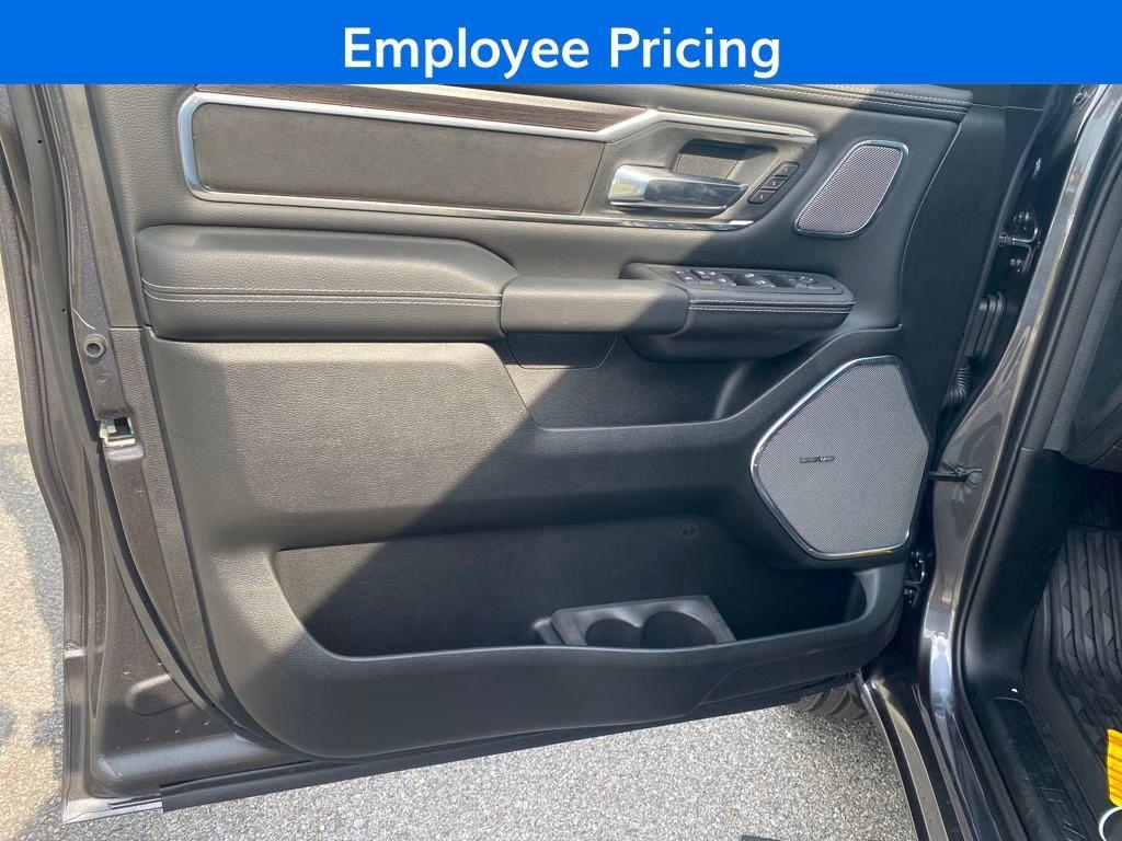 new 2025 Ram 1500 car, priced at $60,760