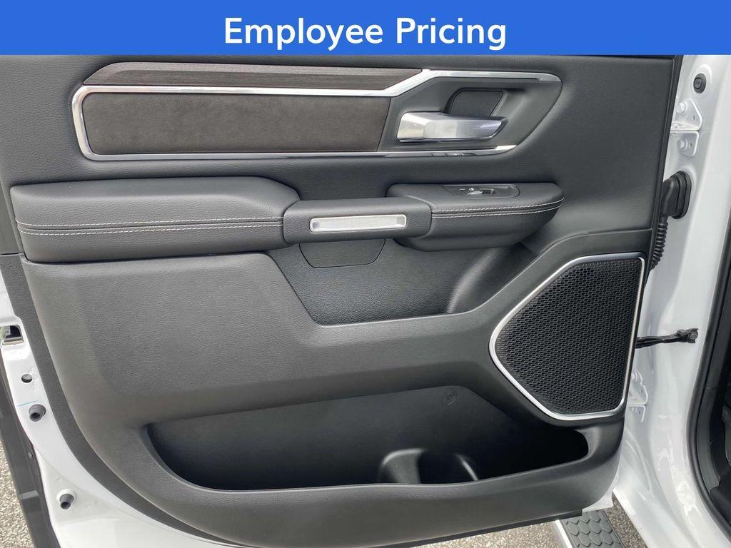 new 2025 Ram 1500 car, priced at $58,500