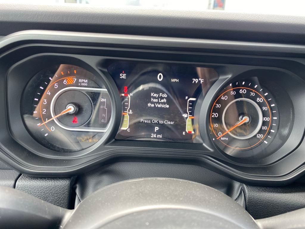 new 2025 Jeep Wrangler car, priced at $46,520