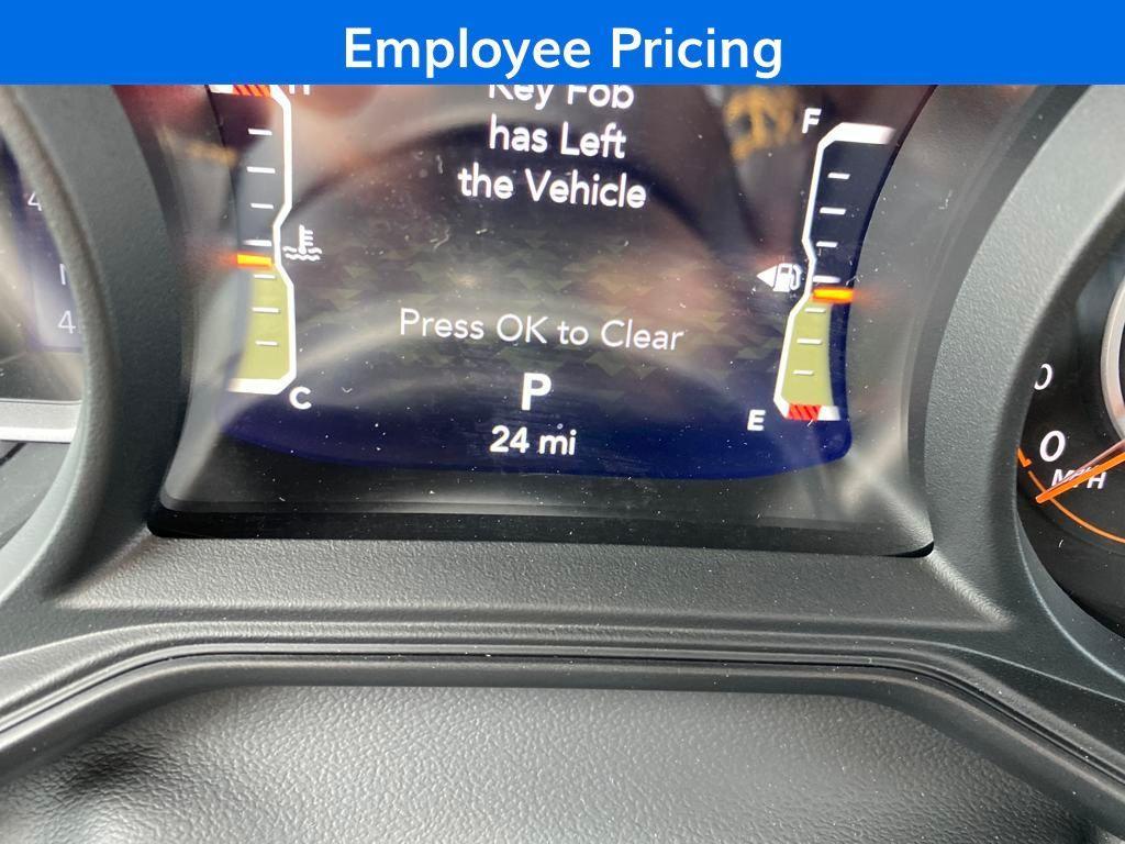 new 2025 Jeep Wrangler car, priced at $47,520