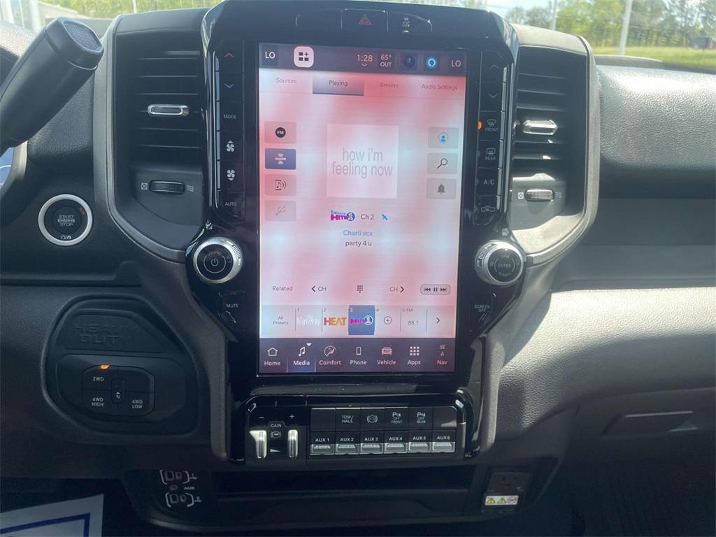 new 2025 Ram 2500 car, priced at $63,315