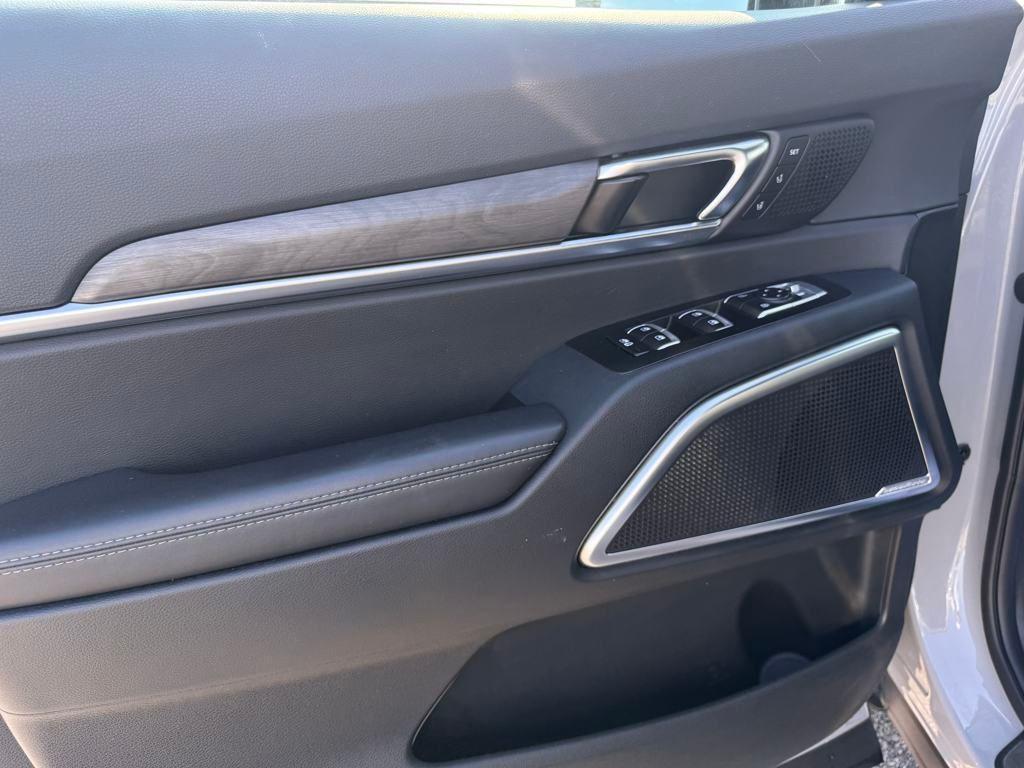 used 2024 Kia Telluride car, priced at $40,835