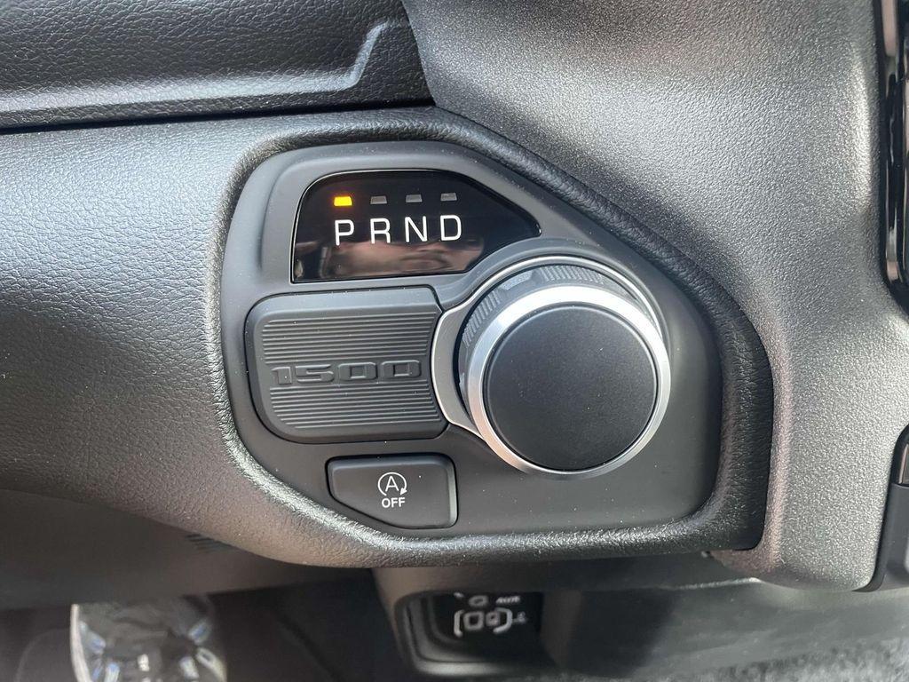 new 2025 Ram 1500 car, priced at $37,752