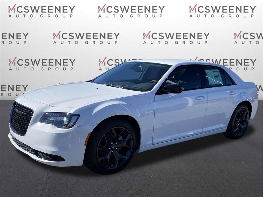 new 2023 Chrysler 300 car, priced at $33,574