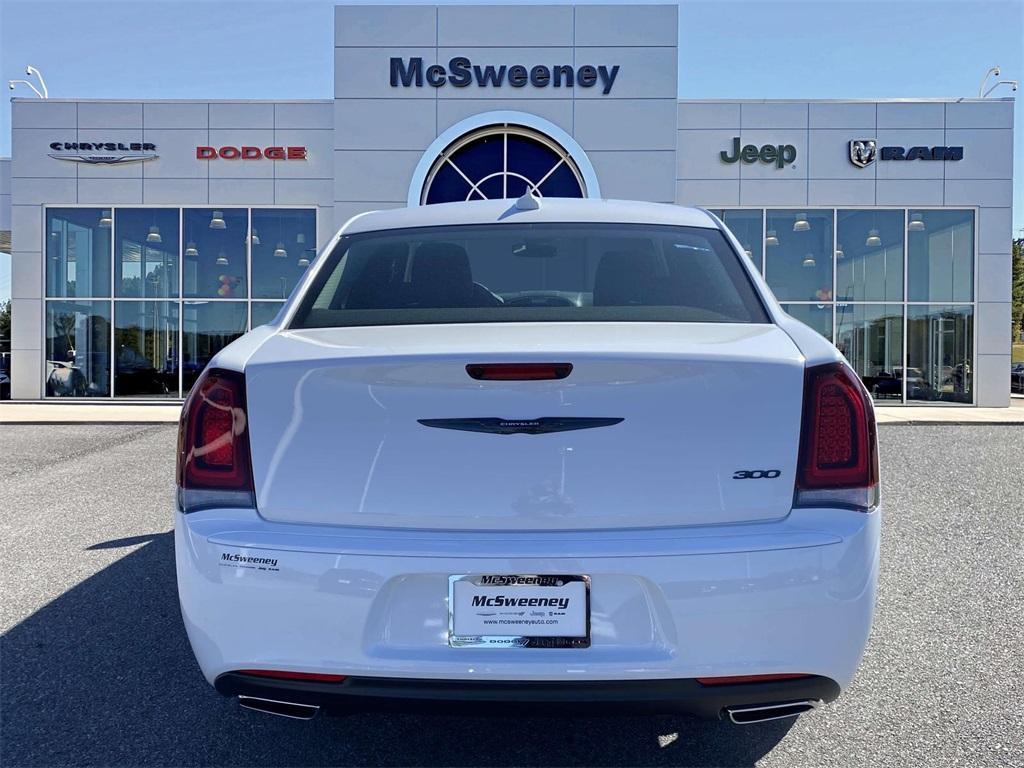 new 2023 Chrysler 300 car, priced at $33,074