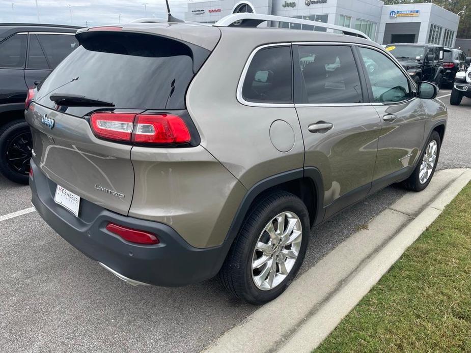 used 2016 Jeep Cherokee car, priced at $8,963